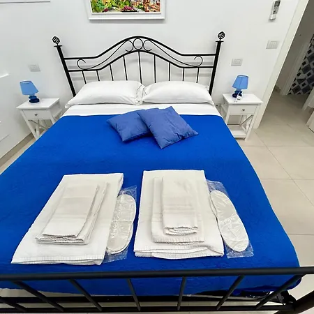 Vesuvia Luxury Living Bed & Breakfast 3*